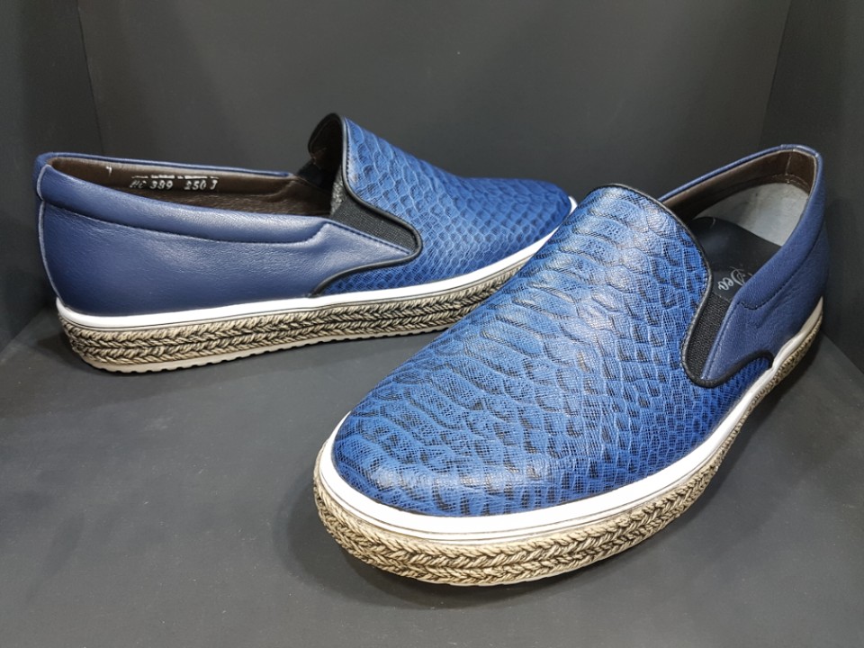 No.389 청 아나콘다